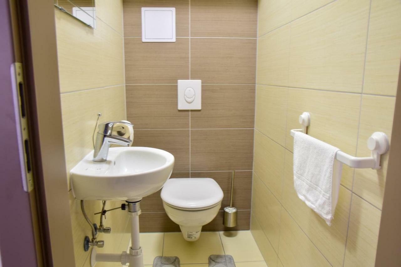 K&K Apartment Шіофок Екстер'єр фото