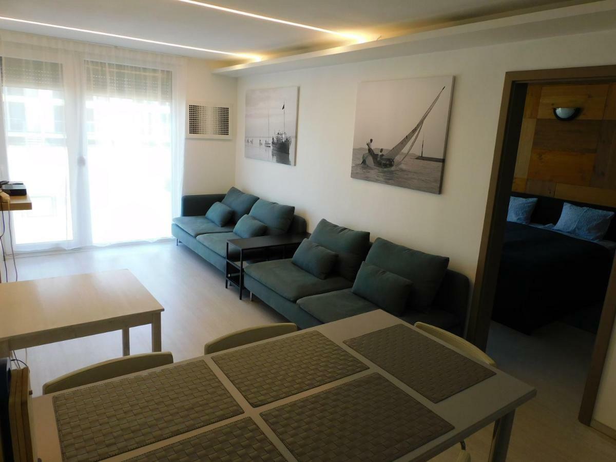 K&K Apartment Шіофок Екстер'єр фото
